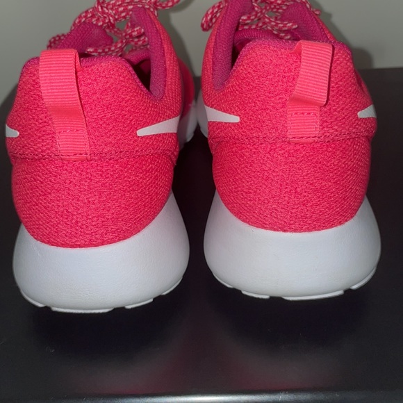 Nike XB Hot Pink - Picture 9 of 9